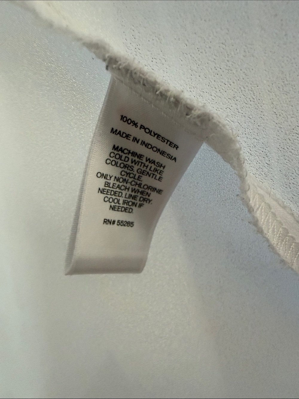 Express White Semi-Sheer Button-Front Blouse - Picture 3 of 10